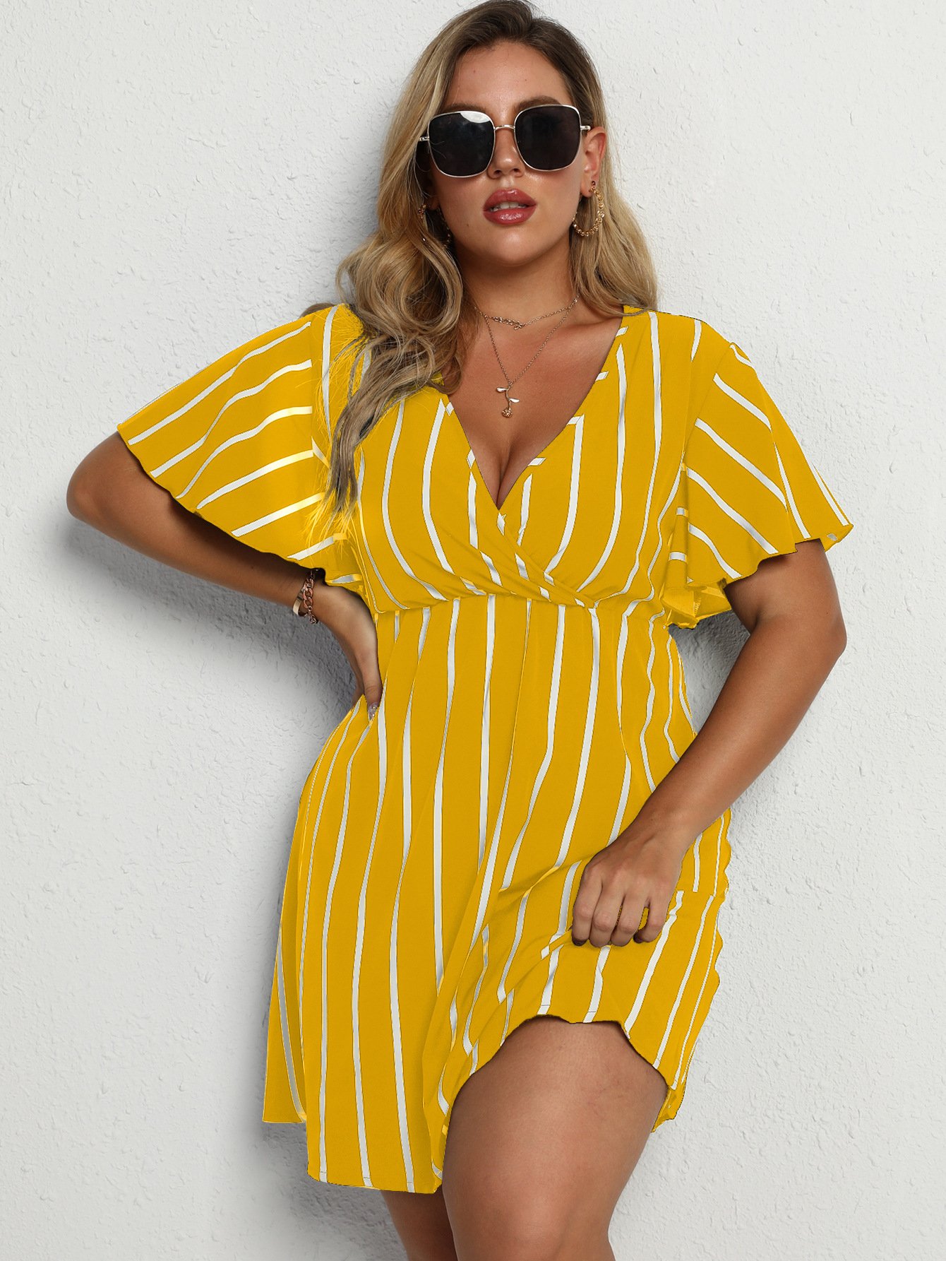 Plus Size Women's Loose V-Neck Patchwork Striped Dress - Image 3