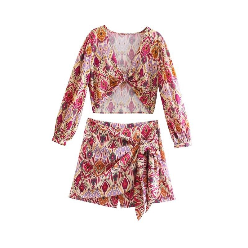 New Long Sleeved Knotted Printed Shirt And Culottes Holiday Style Suit - Image 3